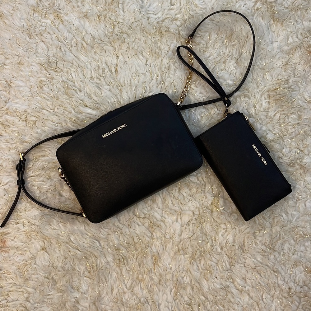 Michael Kors Purse and Matching Wallet